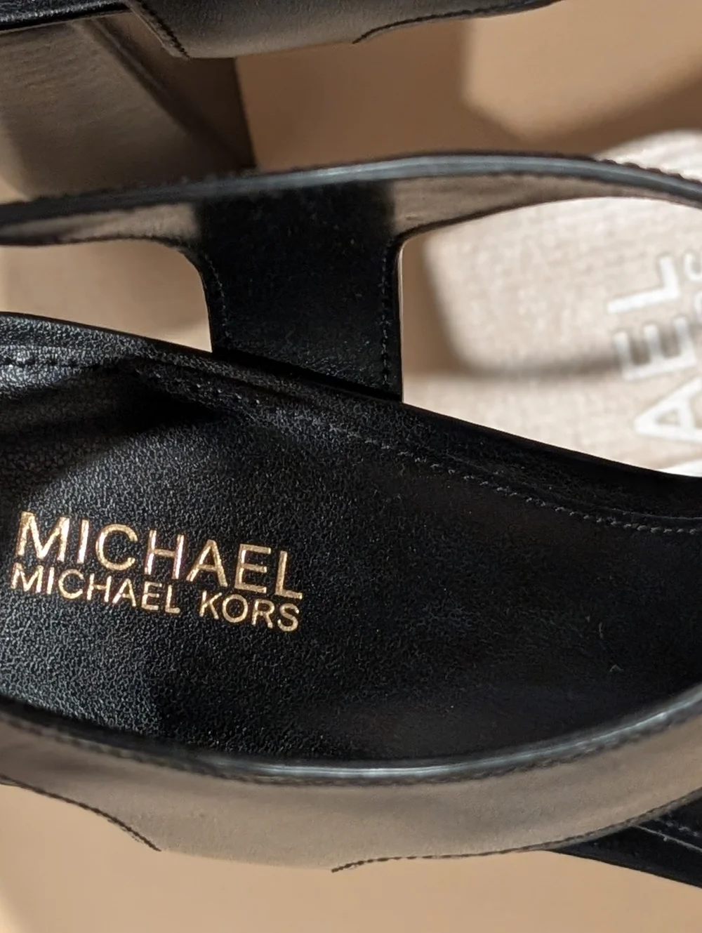 MICHAEL Michael Kors Women's Berkley Mid Platform T-Strap Sandals Size 8